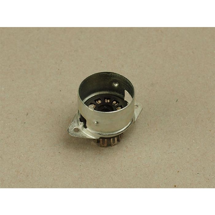 Socket Noval Plastic Fender Style
