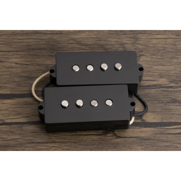 Tonerider the Duke P Bass Staggered Poles
